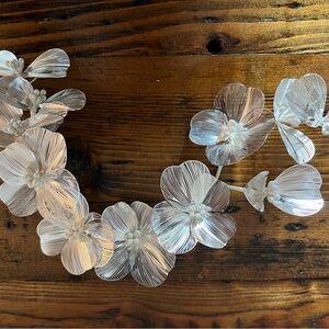 Silver Metal Floral Hair Accessory